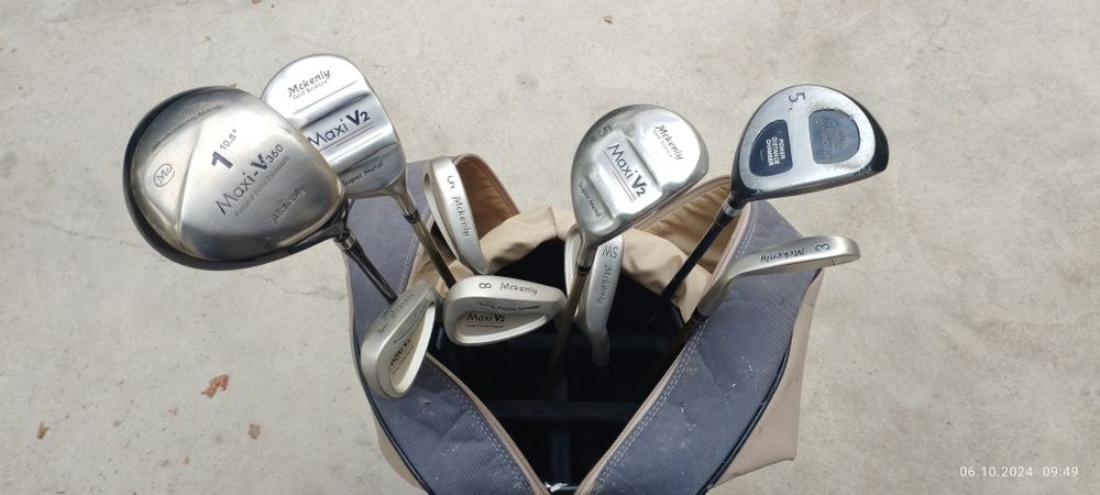 Golf klyushka, yaxshi xolatda, nabor.