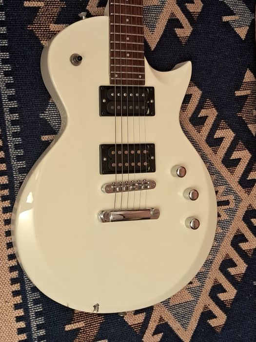 Электрогитара Les Paul ESP Ltd EC-50