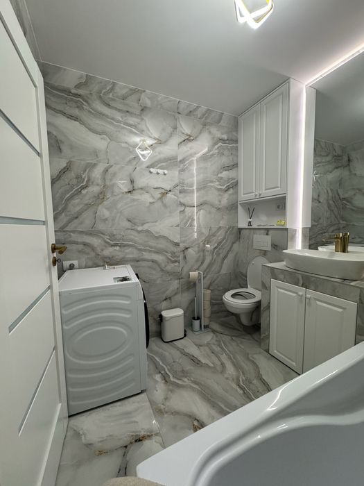 Apartament bloc nou, 2 camere Piata Mare ( Sf Gheorghe)