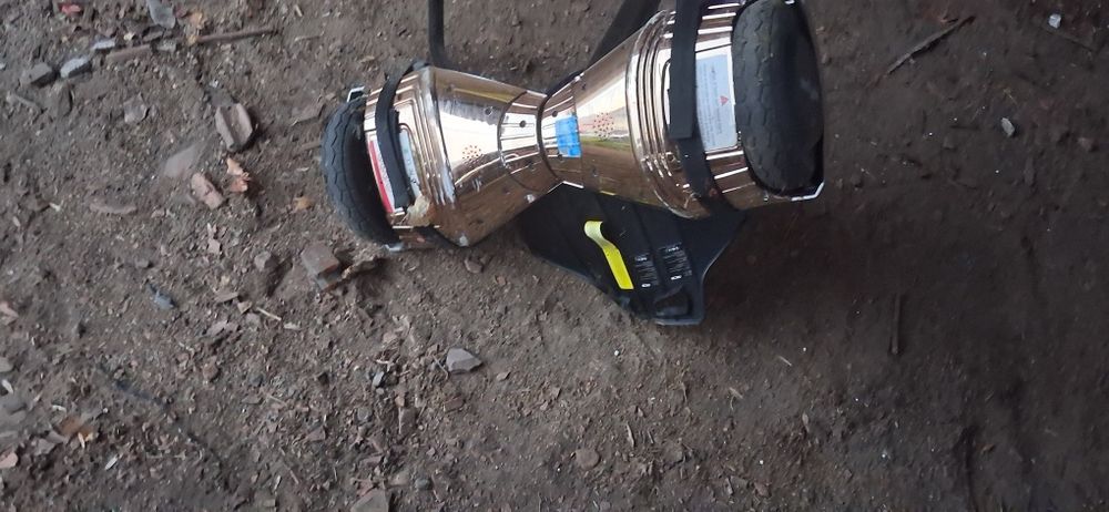 Hoverboard auriu + Scaun Hoverkart RCB + Încărcător original – Stare impecabilă