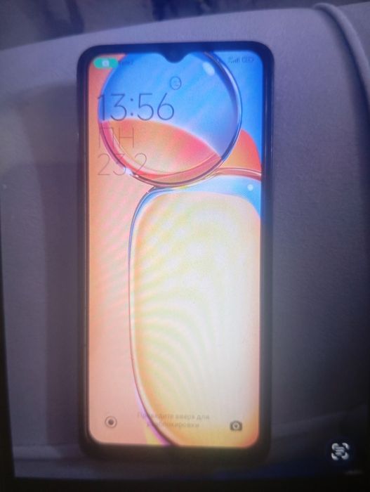 СРОЧНО продам телефон в отличном состоянии