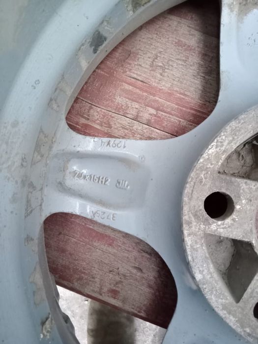 Продам Диски на Т4, бампер, поворотник