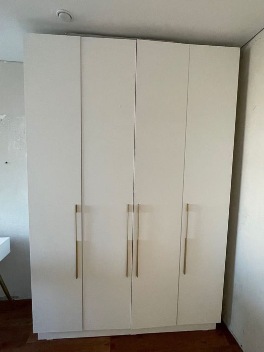 Шкаф высота 240*160