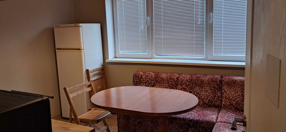 Дава се под наем Тристаен апартамент в Стара Загора, Загорка - 80 кв.м за 275.4 € - Снимка #2