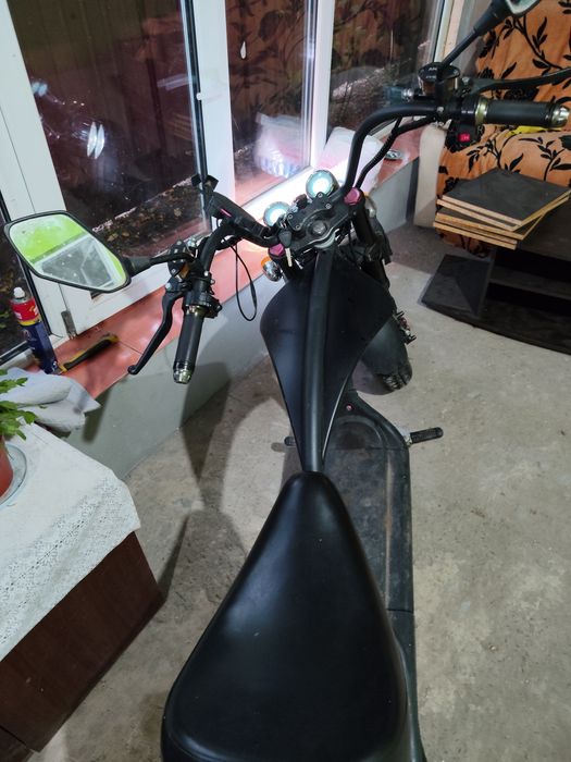 Vând 2500 lei stare foarte bună 0728156045