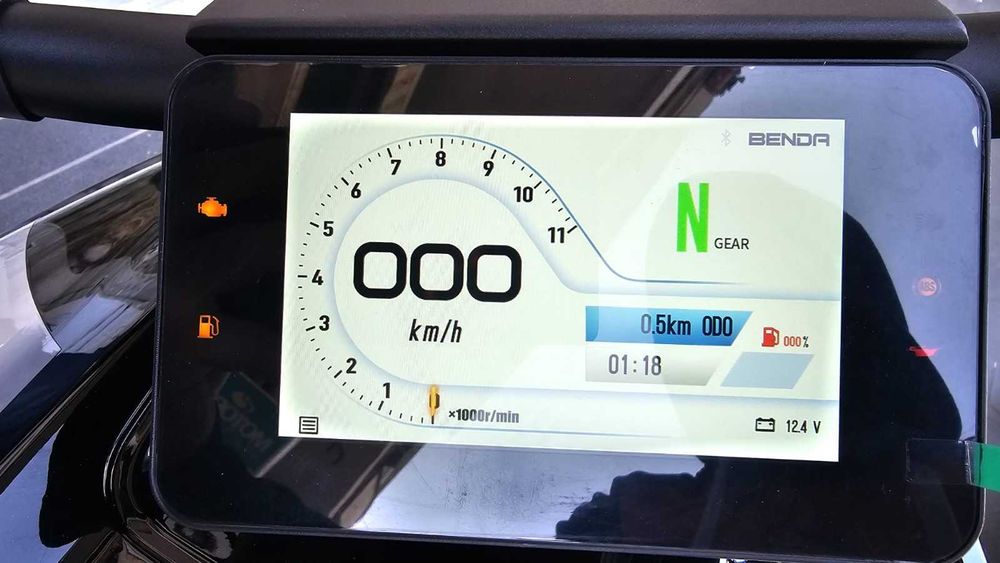 Motocicleta Benda LFC 700 - cruiser - nou