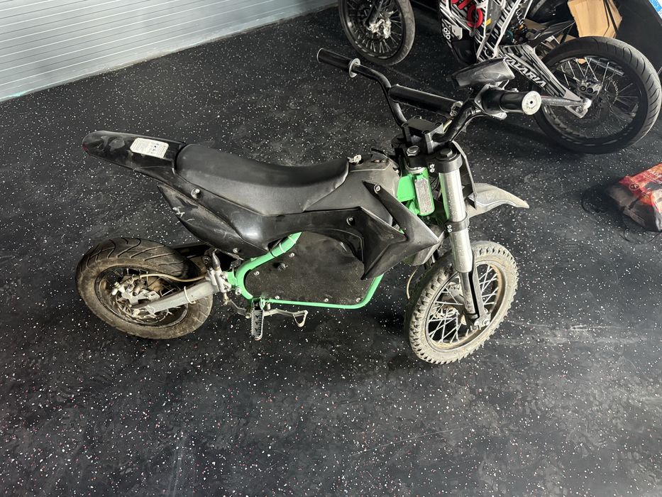 Motocicleta cross copii 9-12 ani