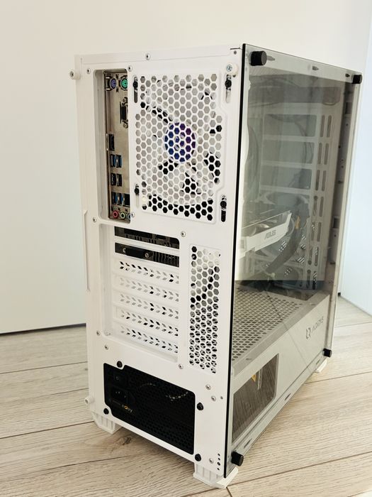 Calculator de GAMING AMD Ryzen 5 / 16Gb Ram / 1Tb Ssd