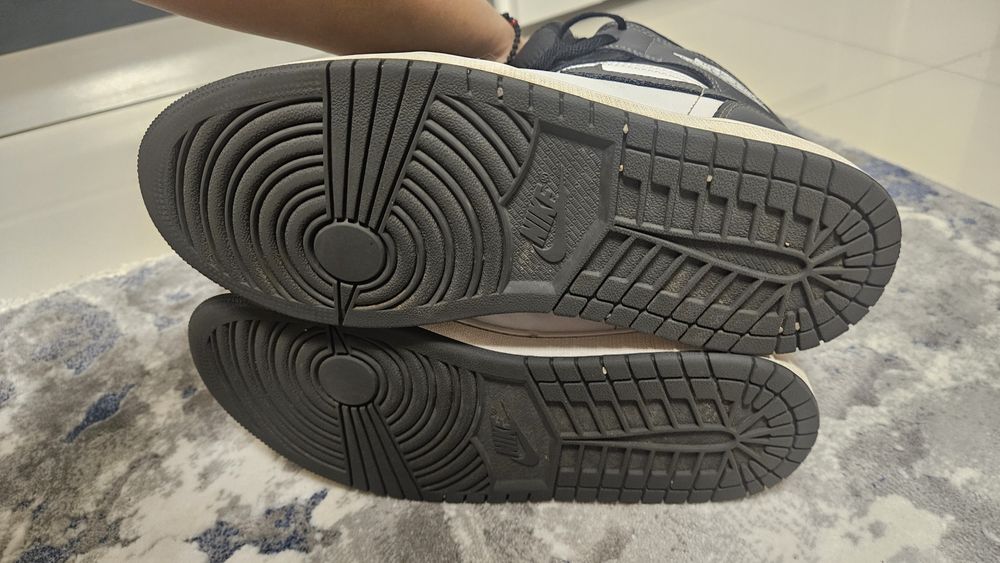 Adidasi Nike Jordan nr 42, 26,5 cm