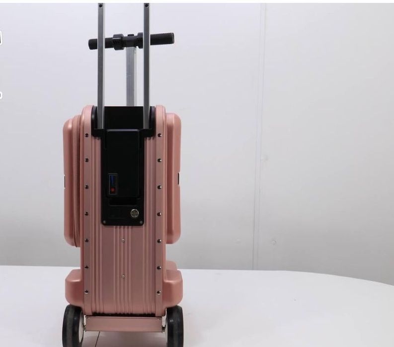 Продаются чемодан самокат