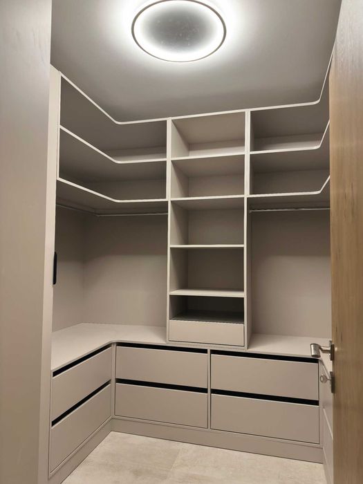 Продава се Тристаен апартамент в София, Малинова долина - 85 кв.м за 1968 €/кв.м - Снимка #6