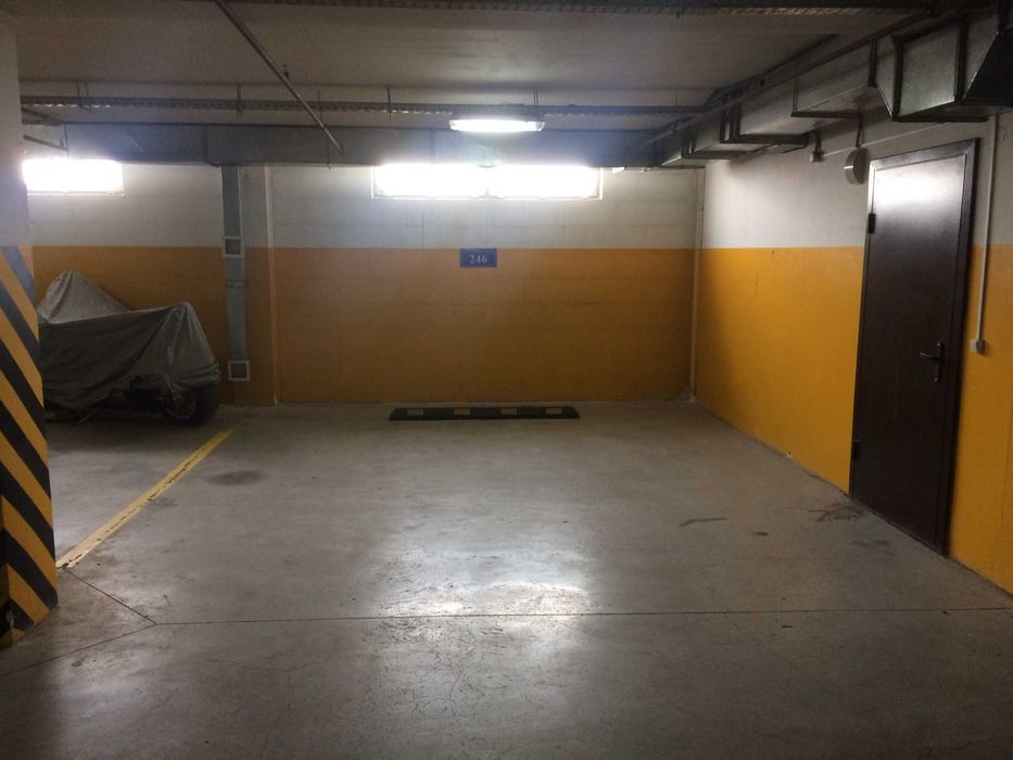 Парковочное место