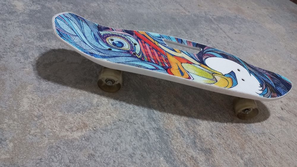 Продам скейт ,в отличном состоянии