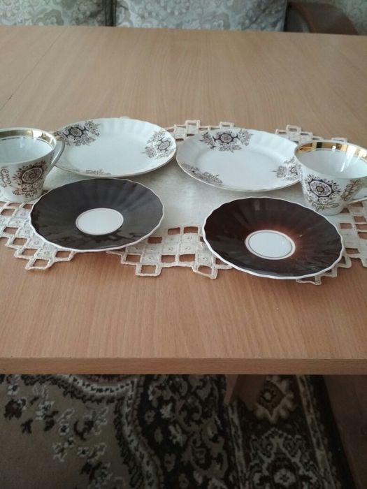 Кофейные чашки .