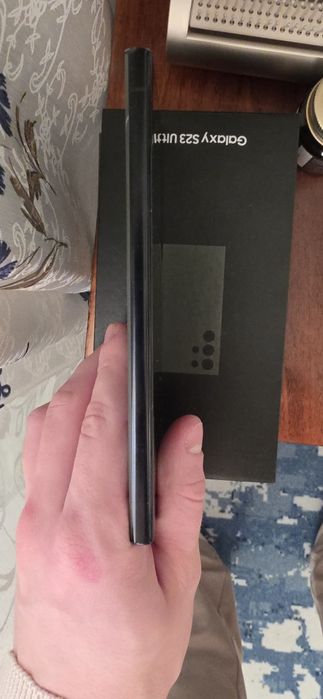 Продам s 23 Ultra