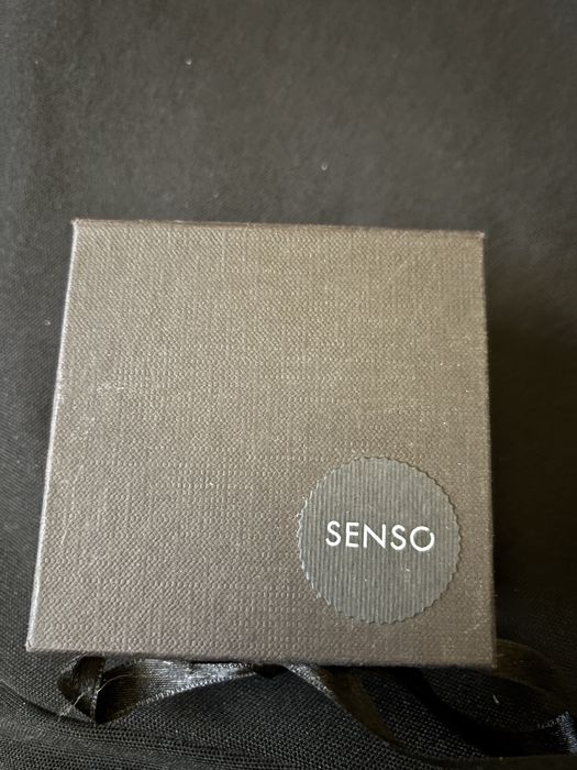 Колие от бяло злато с диамант