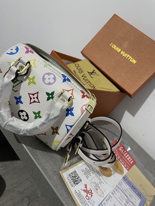Geanta  louis vuitton