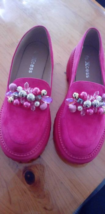 Розови  пантофки