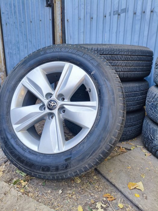 Диски R17 Toyota Original + Резина