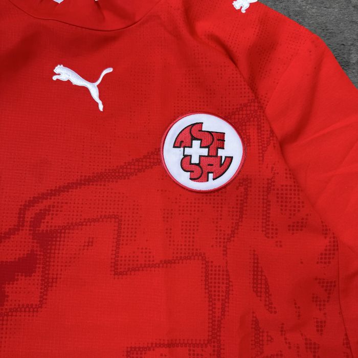Tricou fotbal  vintage elvetia  Puma Switzerland  Jersey Red marimea M Football sezon 2006-2008