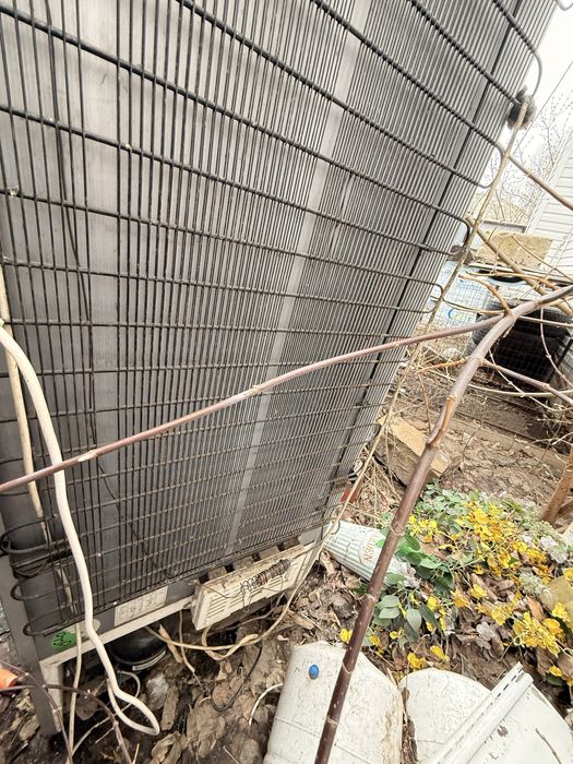 Продам холодильник