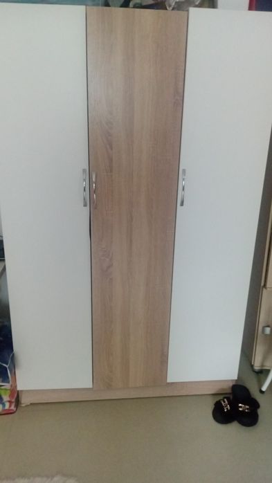 Продам шкаф в хорошем состоянии