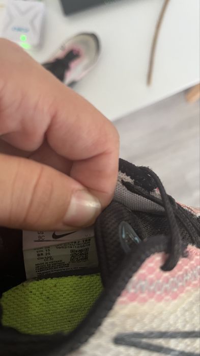 Adidasi nike marimea 26