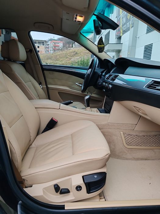 BMW E60 LCi 530d 197cp 2008