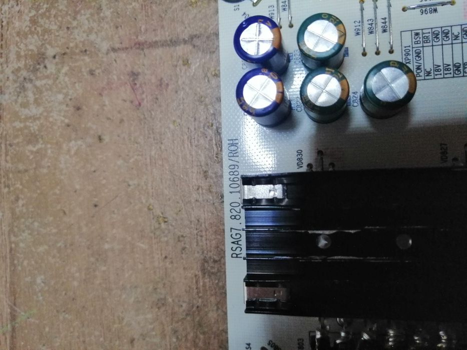 Захранващ блок за телевизор Hisense