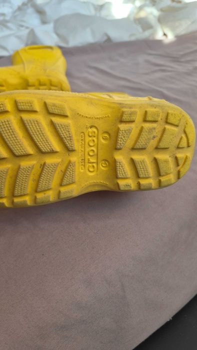 Vand cizme de ploaie Crocs C9