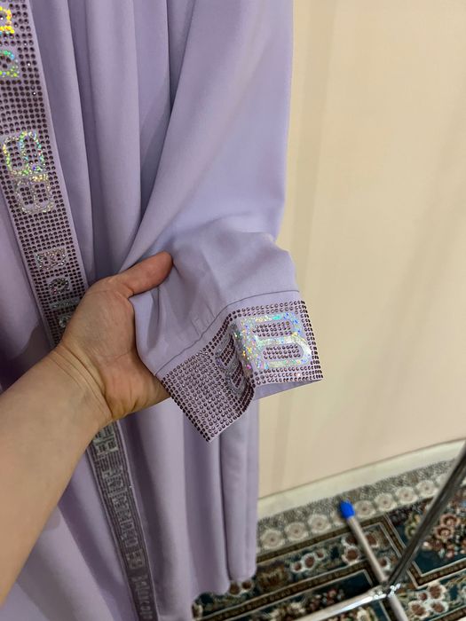 Платье с красивыми стразами