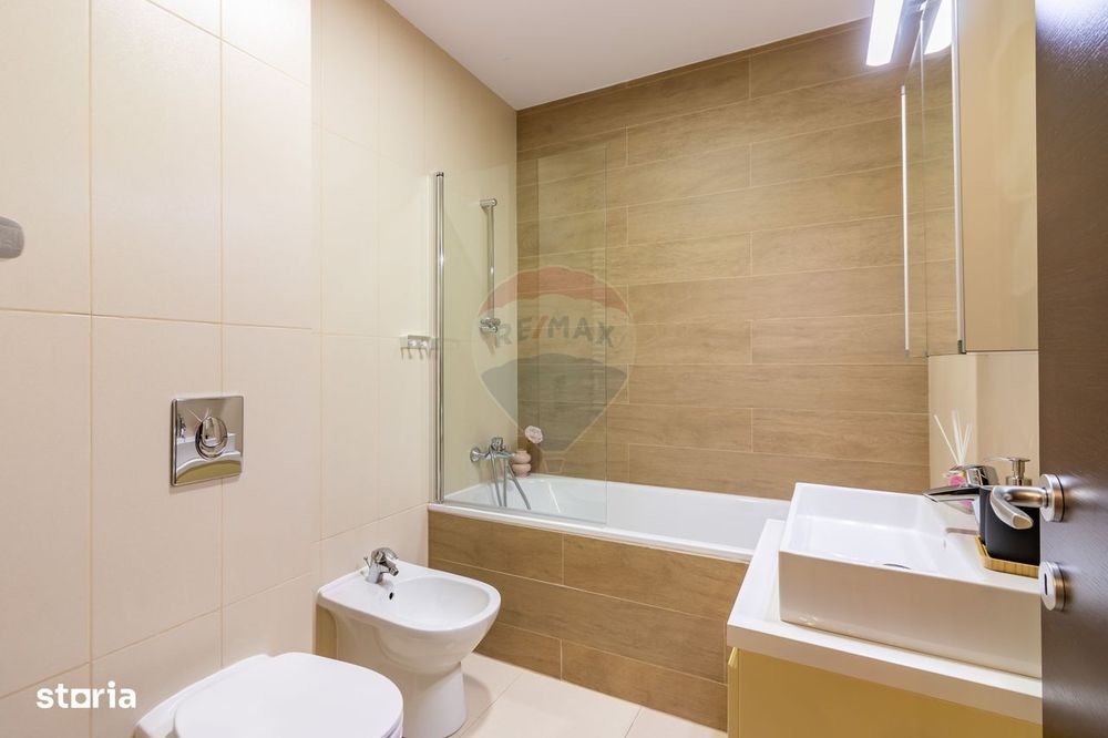 Apartament cu 4 camere | 119 mp | 1/6 | Herăstrău | parcare