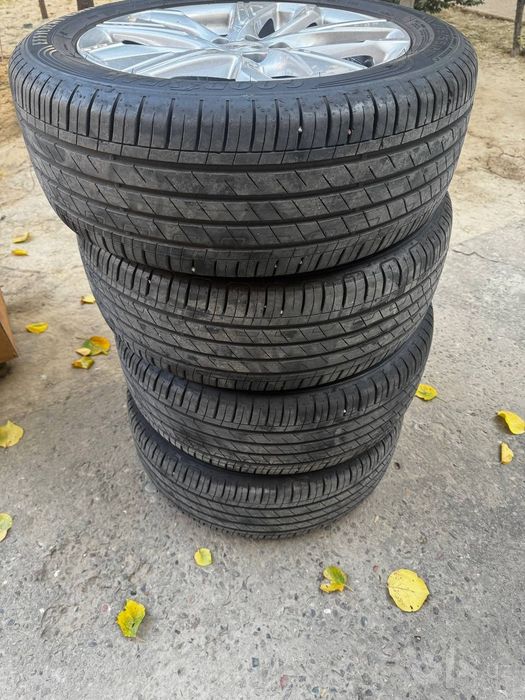 Diska balon sotiladi Tracker yechilgan 215/55/17 Balon Diska