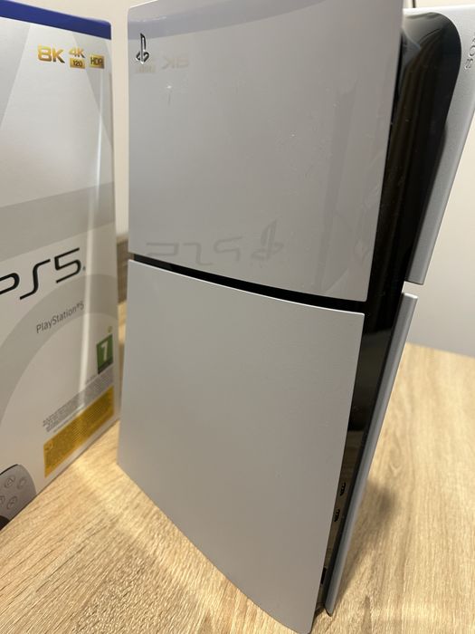 Playstation 5 Slim 1TB