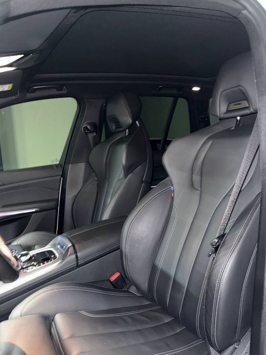 Продам BMW X5 40I