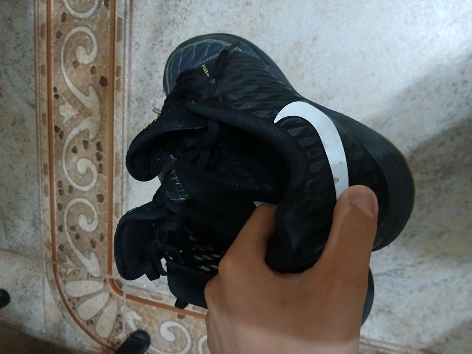 Lunar gato заложник