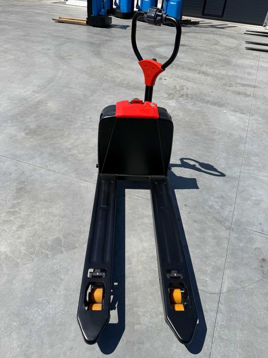 Transpaleta electrica Liza electrica LI-ION VALLIFT F4 1500KG