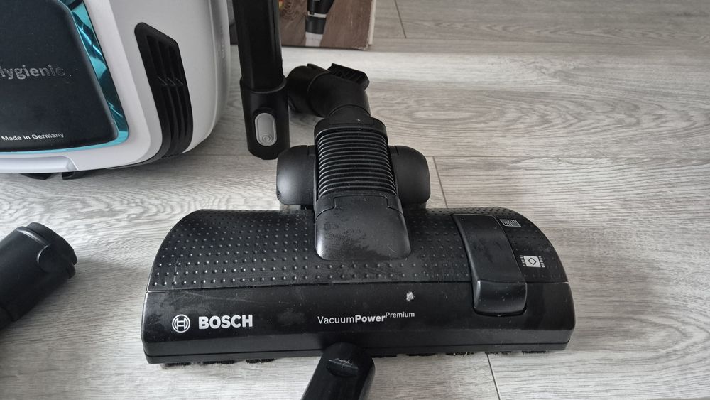 Aspirator Bosch Pro Hygienic BGL6HY + Air FryerG1