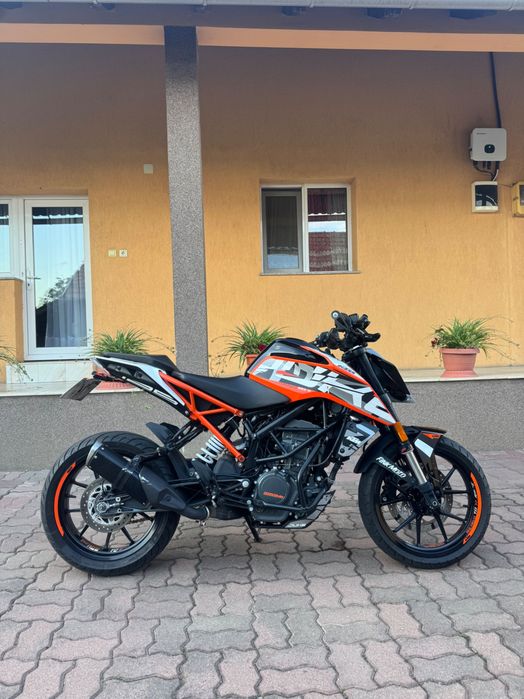 Ktm duke 125 abs
