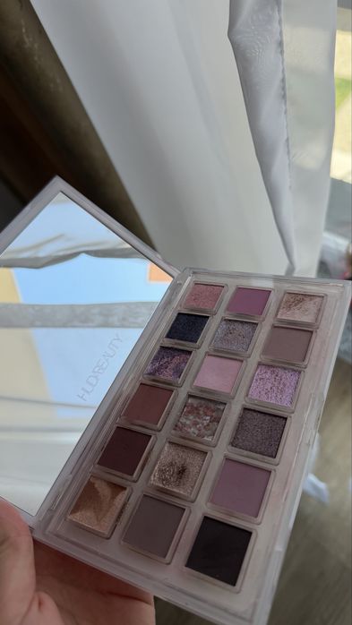 Paleta Huda Rose Quartz