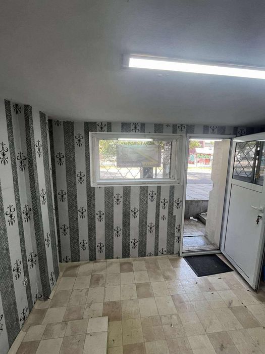 Продава се Магазин в Варна, Централна поща - 12 кв.м за 2750 €/кв.м - Снимка #3