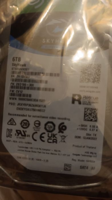 Продам жёсткий диск 6терабайт.