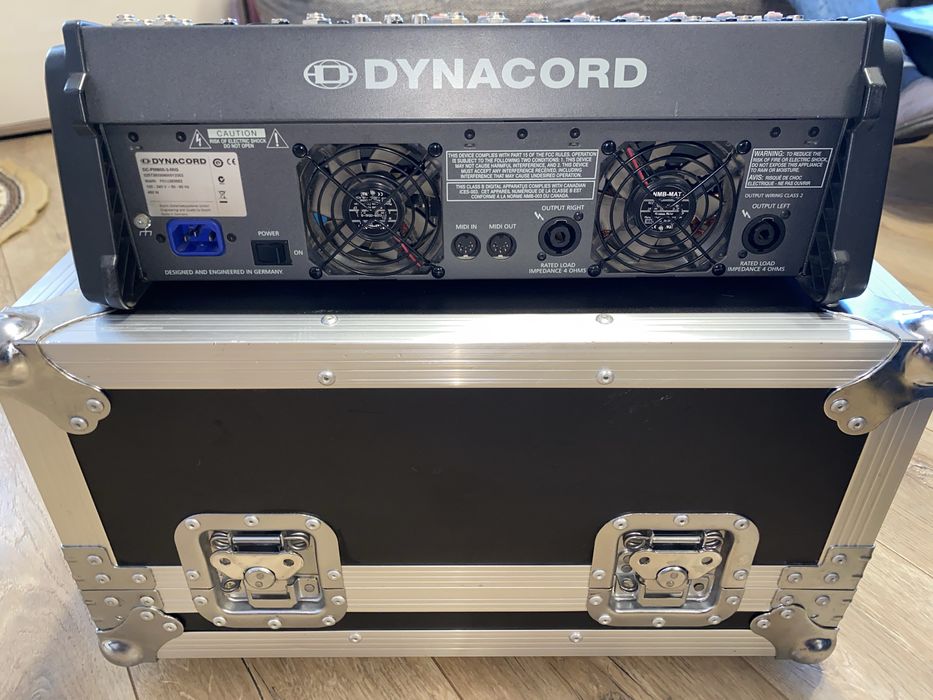 Dynacord PM 600-3 mixer cu putere si case