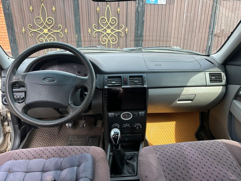 ВАЗ-2172, Приора сатылады