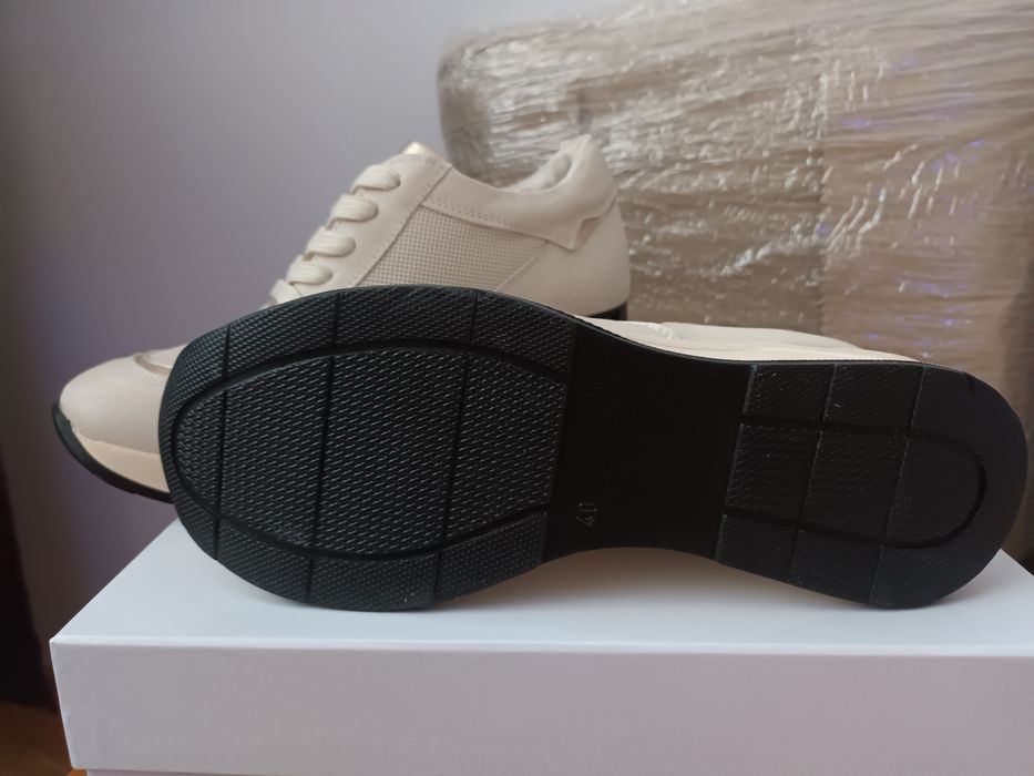 -- дамски  боти --