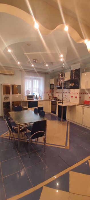 Продам дом .Магазин. СТО.