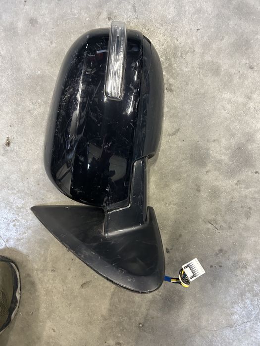 броя ляво и 1 брой дясно огледало Mitsubishi Outlander 3 (2013-2021)