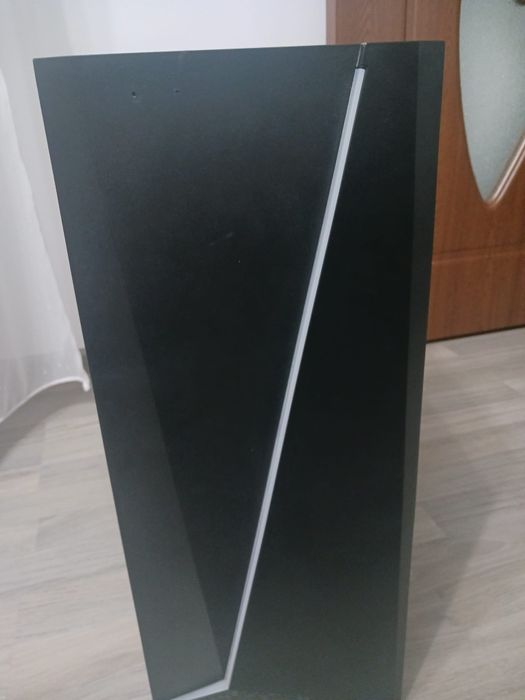 Vând PC-i3 9100F, gtx 1070, 16gb RAM, sursa 620W+tastatura mecanica
