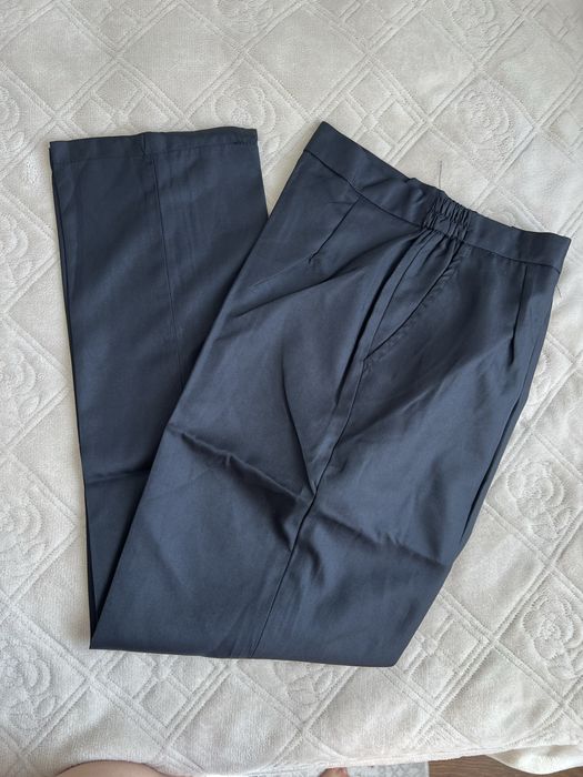 Штаны разные на S