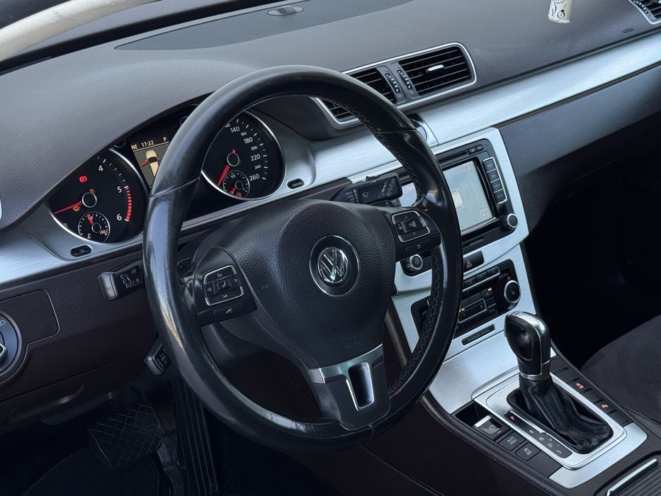 Volkswagen Passat B7 Highline DSG 170CP